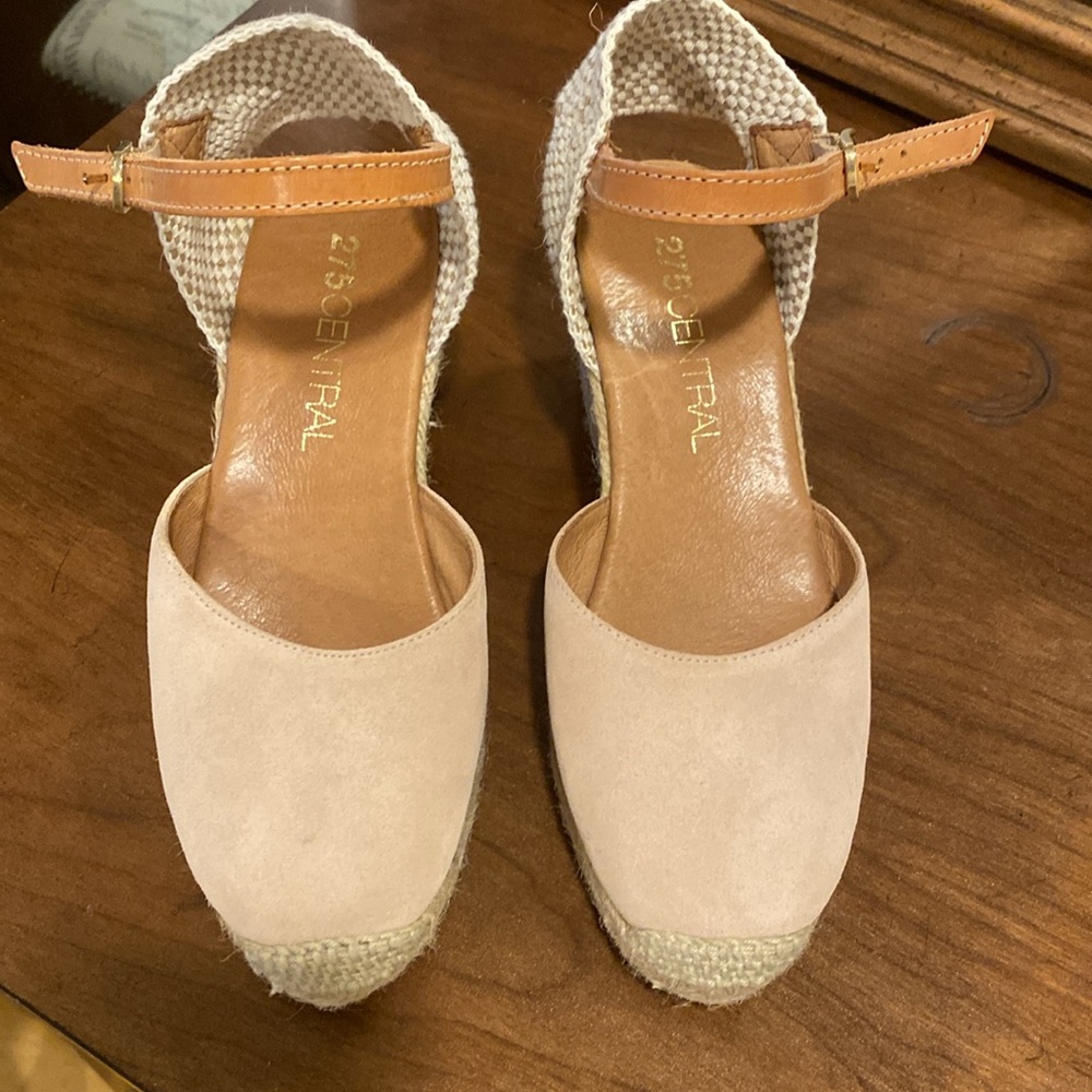 Espadrilles in almost perfect condition
